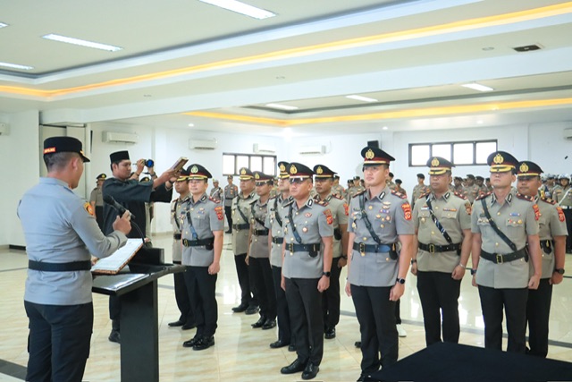 Kapolres Bogor Pimpin Upacara Sertijab Kenaikan Pangkat Pengabdian TMT 1 Februari 2025