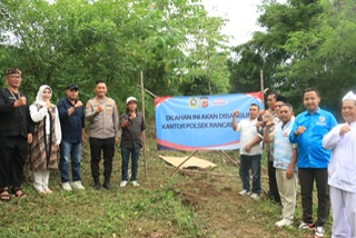 Kapolres Bogor Tinjau Lokasi Pembangunan Kantor Baru Polsek Rancabungur