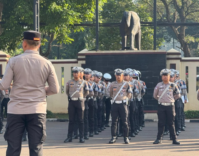 Kapolres Bogor Pimpin Apel Personel, Pengamanan Lalu Lintas Jalur Puncak