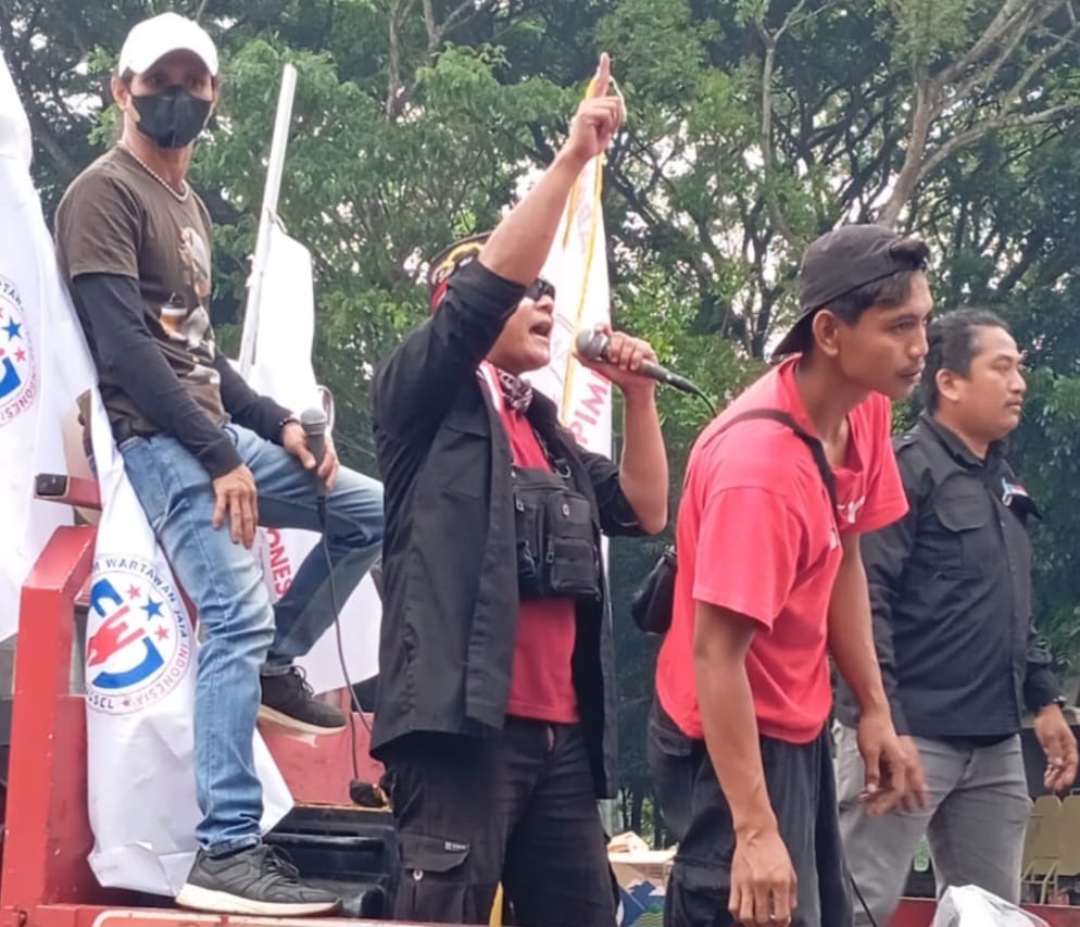 Pemkab Tangerang Di Demo FWJ Indonesia Tuntut Tanggungjawab Bupati