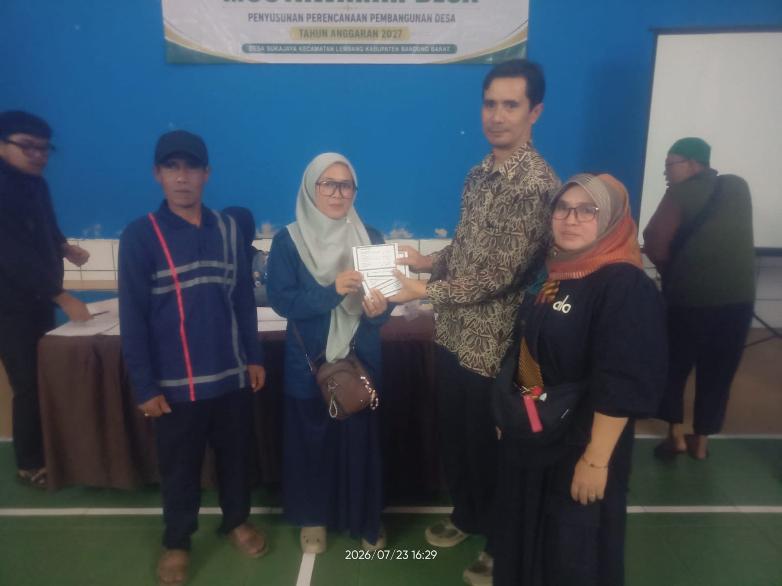 Desa Sukajaya Lembang Gelar Musyawarah Desa: Susun Perencanaan Pembangunan Demi Kemajuan Bersama